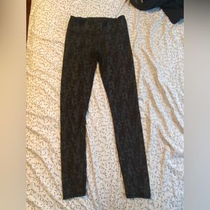 Fabletics printed leggings